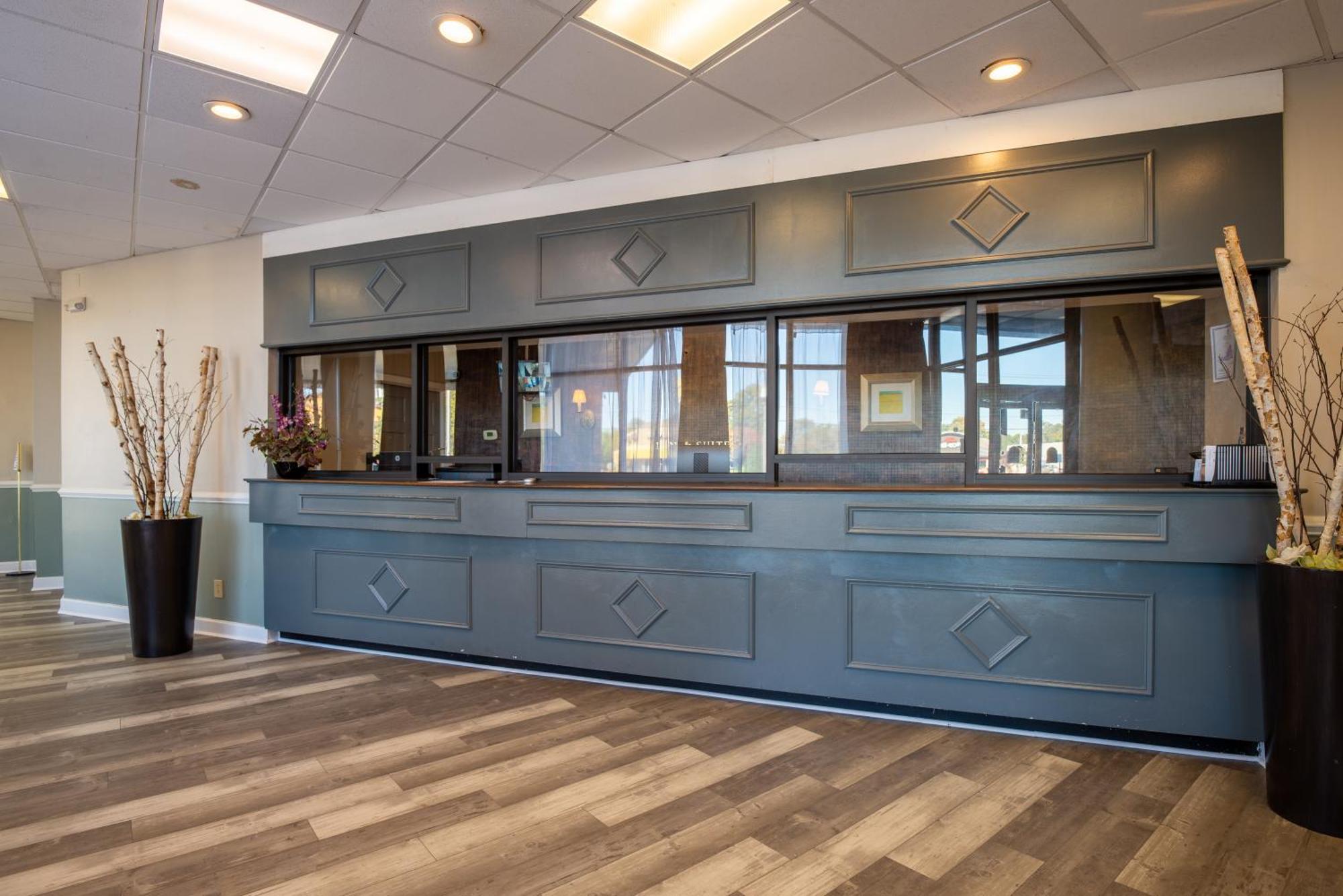 Dominion Inn And Suites Sandston Exterior foto